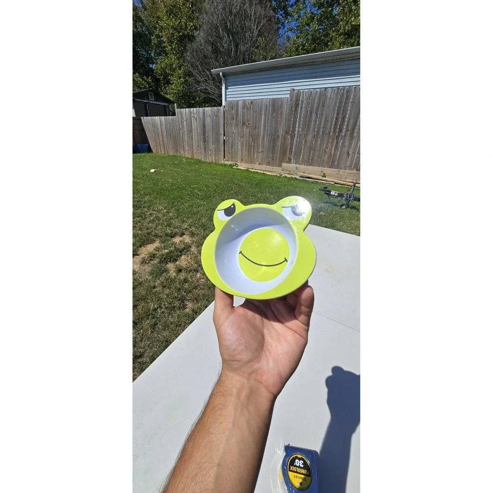 cheerful green And White frog-shaped kids' melamine Bowl